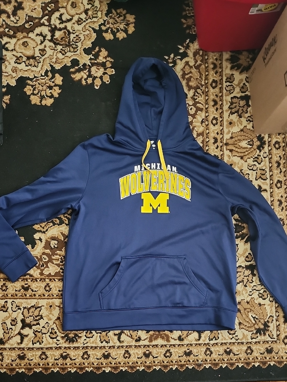 LIKE NEW! Fanatics Univ of Michigan Wolverines Blue & Maze (Yellow) Hoodie; 2XL
